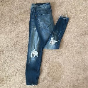 Distressed Capri Jeans